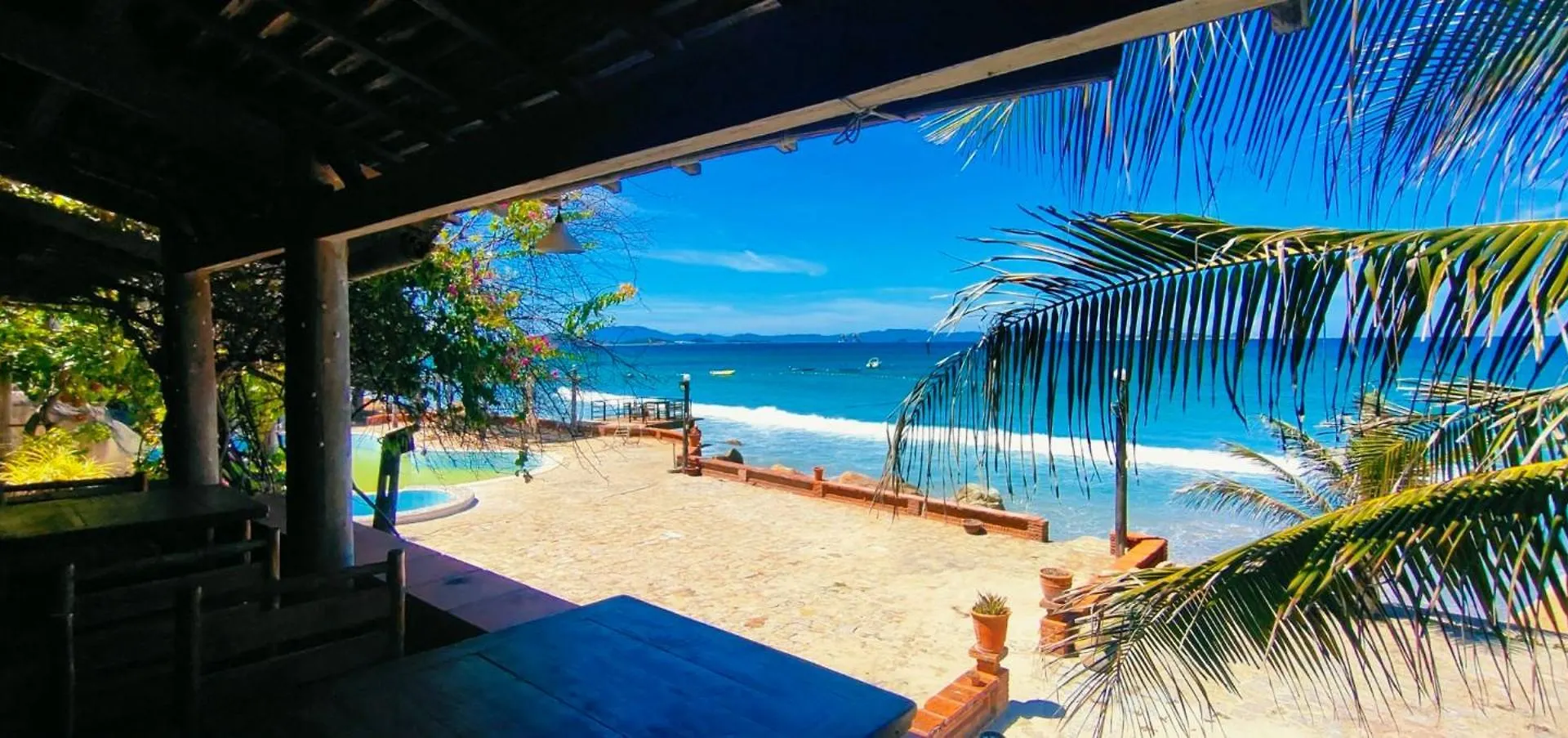 Wild Beach Boutique Resort Ниньфуок 3*,