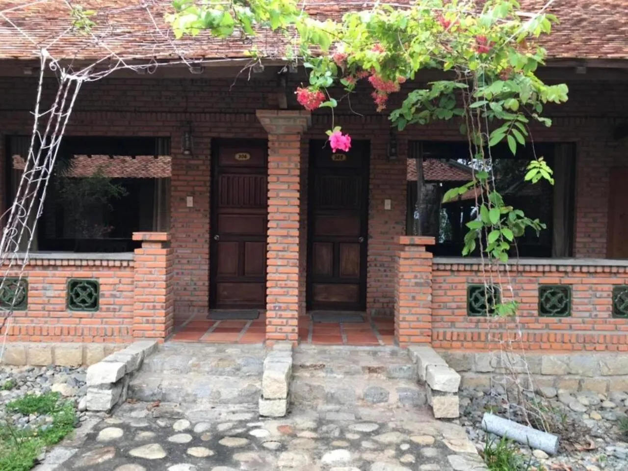 ***  Wild Beach Boutique Resort Ninh Phuoc ベトナム